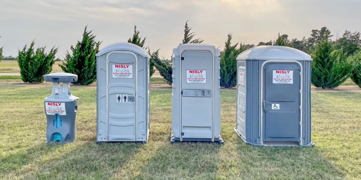 Portable-toilet-rentals-in-central-kansas-1-2048x1152